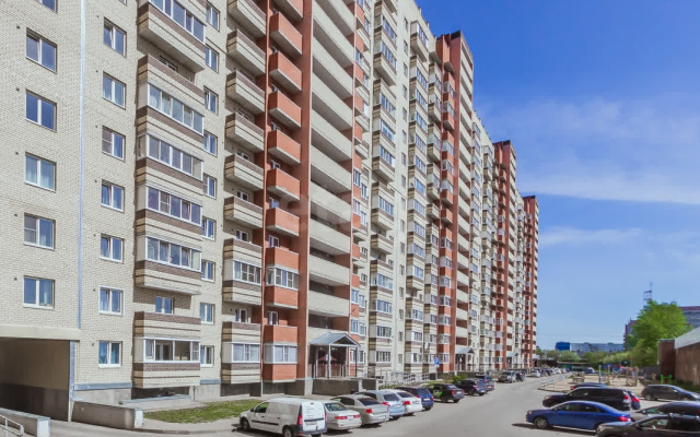 Apartamenty na Gagarina 82a do 4 Cel Patnica Set' Posutocnyh Kvartir
