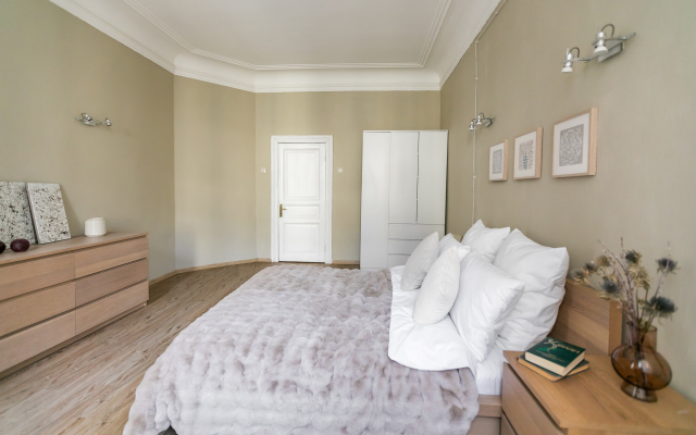 Квартира Светлая солнечная в центре города