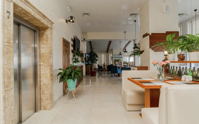 Kalipso Hotel