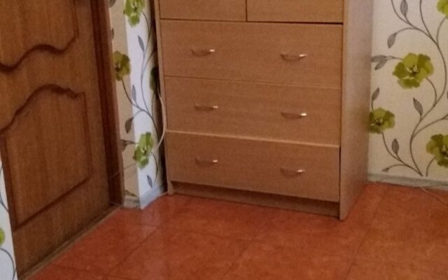 Апартаменты Двухкомнатная квартира на Бровцева 15