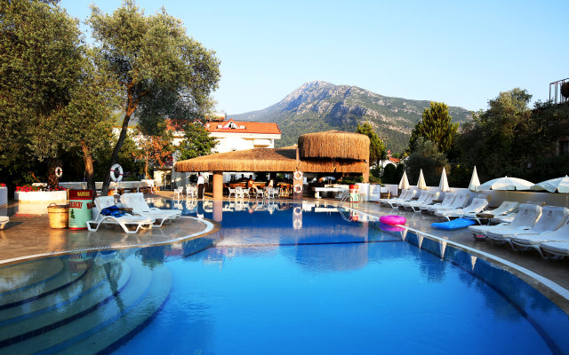 The Pinehill Hotel&Suıtes Guest house