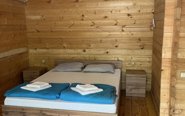 Eco House Pitiunt Resort Hotel