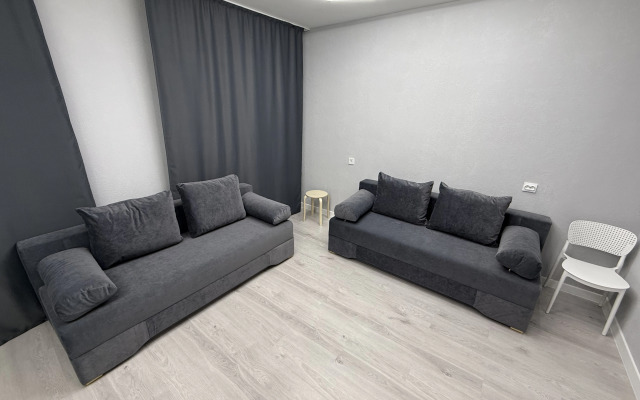 Квартира 2-Комнатная Студия с Новым Ремонтом возле ТЦ Ройял Парк