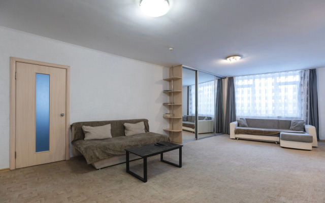 Dvuhkomnatnye ryadom s TRC Planeta Apartments