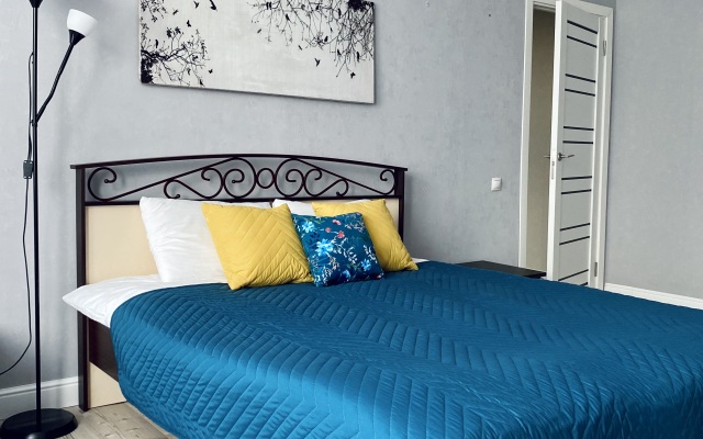 V Samom Tsentre Flat