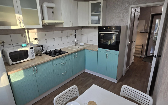 Uyutnaya Odnokomnatnaya Bliz Oktyabryskoy Naberezhnoy Flat
