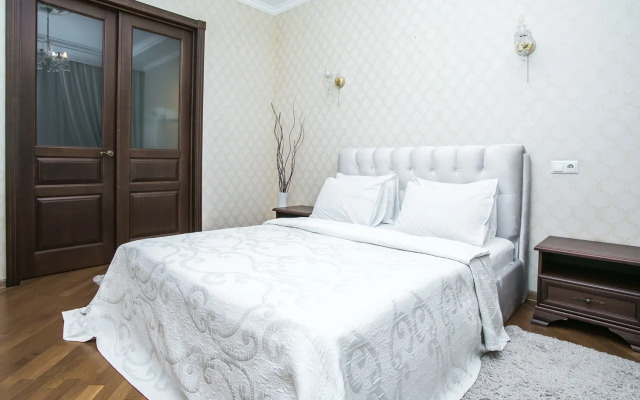 2- room on 28 Independence Avenue City Center Apartments