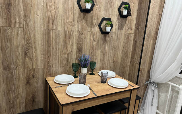 U morya Golubye Dali Flat