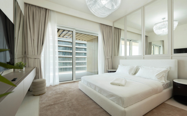 Keyrock Palm-View Luxury Stay in Grand Bleu Apartments