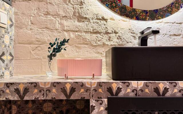 Квартира дизайнерская на Земляном валу МосАртАпарт