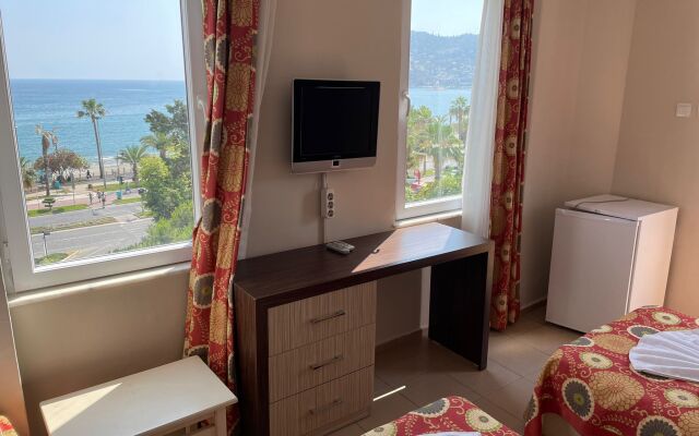 Rosella Apart-Hotel