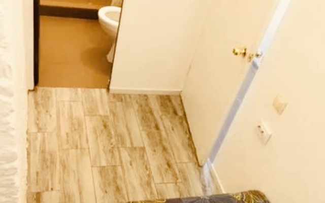 Ligov Home Guest House