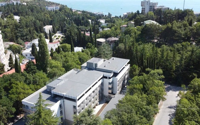 Les Health Resort