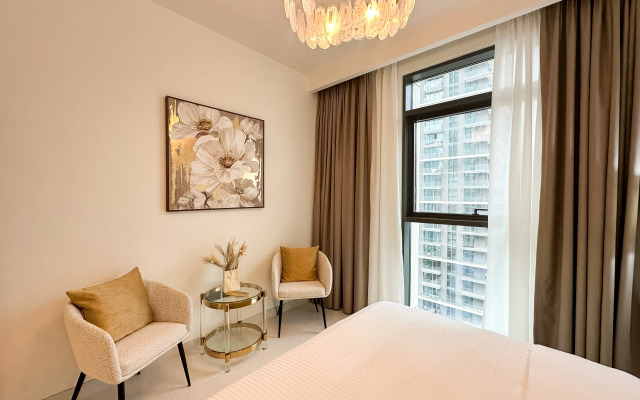 Апартаменты Keyrock Living Seaview Stay at Emaar Beachfront