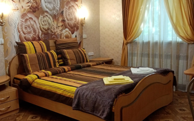 Komfortnaya Studiya V Chastnom Domovladenii Vozle Vokzalov Flat