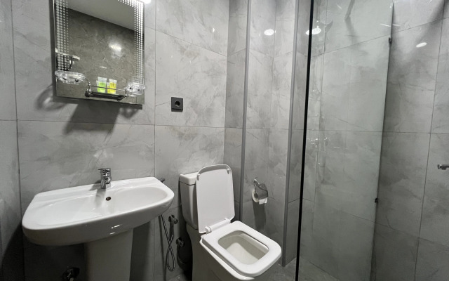 Bulvar Inn Hotel