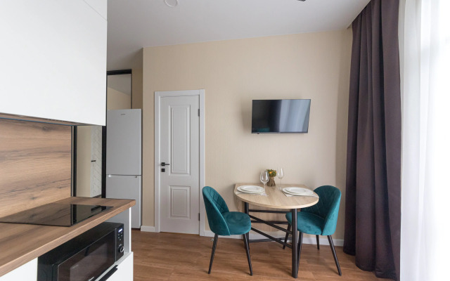 Red Apartments Art Layt Klimt Apartments