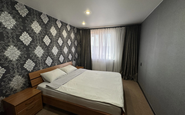 V Tsentre S Shikarnym Vidom Na Naberezhnuyu Bryugge Flat