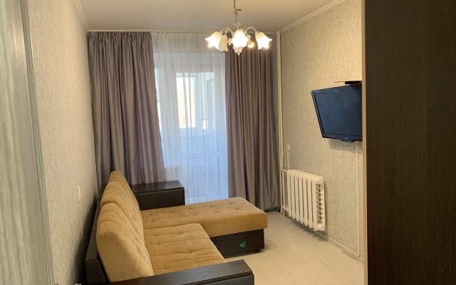 Квартира трехкомнатная в центре полностью оборудована для проживания