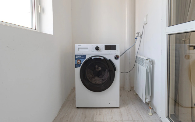 Uyutnaya Kvartira V Tsentre Stolitsy Flat