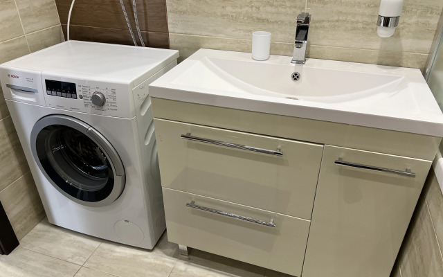 Studiya ApartKazan'16 na Pavlyuhina 99B Flat
