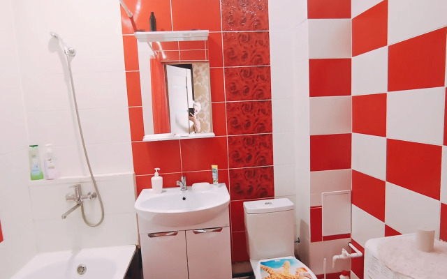 Studiya Na Sarmanovskom Trakte Flat