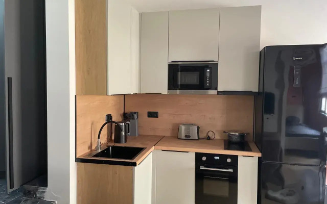 Na Prospekte Ardzinba 235 Flat