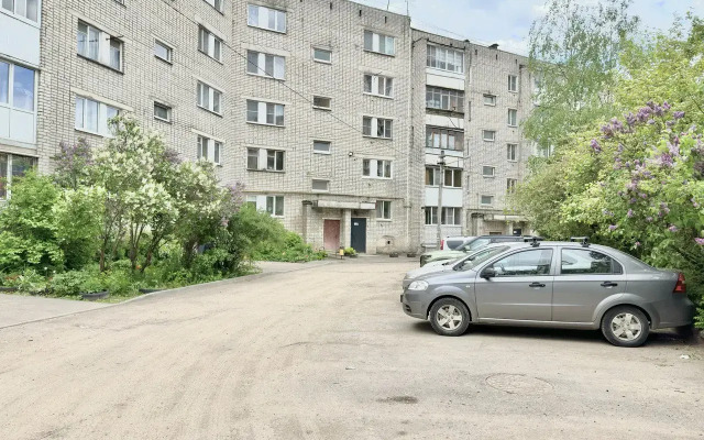 Flat Uyutno Kak Doma