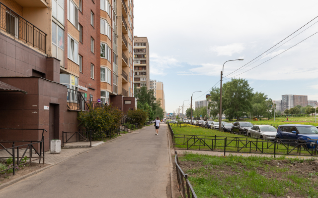 Garmoniya U Parka, Do Nevy Rukoy Podaty Flat