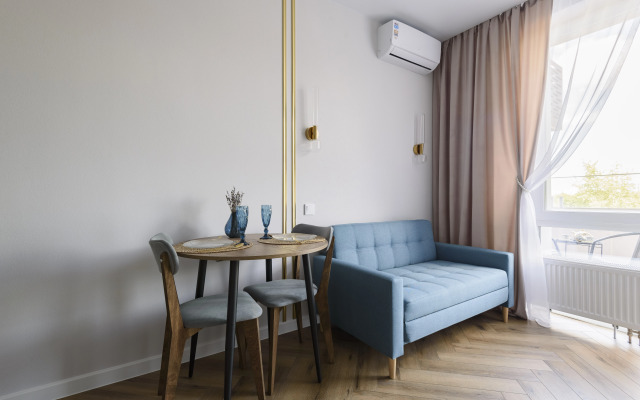 S Terrasoy I Vidom Na Ozero Kaban Flat