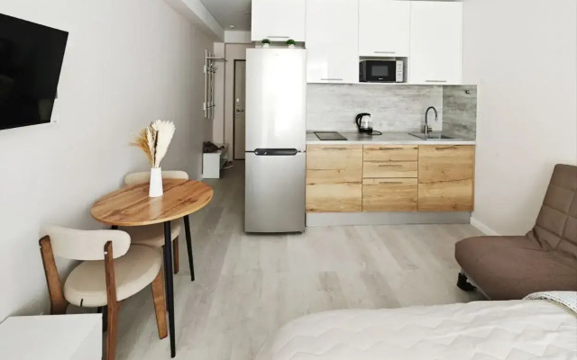 S Dizaynerskim Remontom I Vidom Na More Flat