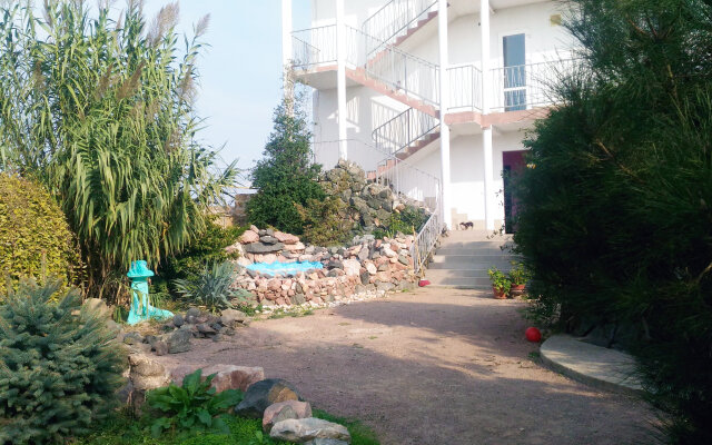 Adel Nikolaevka Kryim Guest House