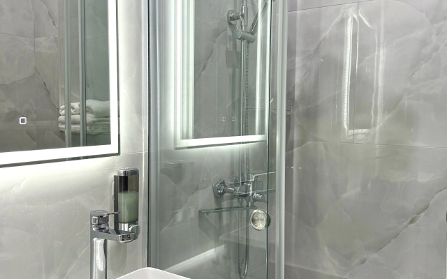 Квартира Двухкомнатная Дизайнерская в Курортном Парке