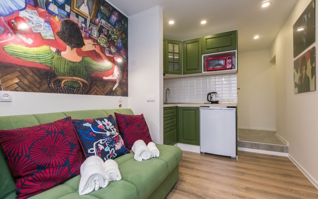 Апартаменты Film у метро 1