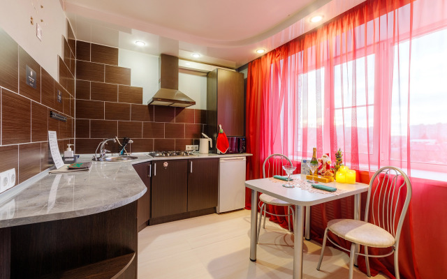 Квартира PrezentHaus на Чичканова 70б