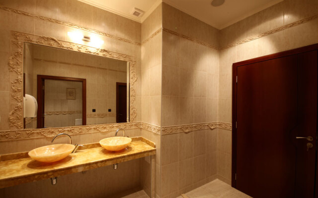 AquaView Hotel