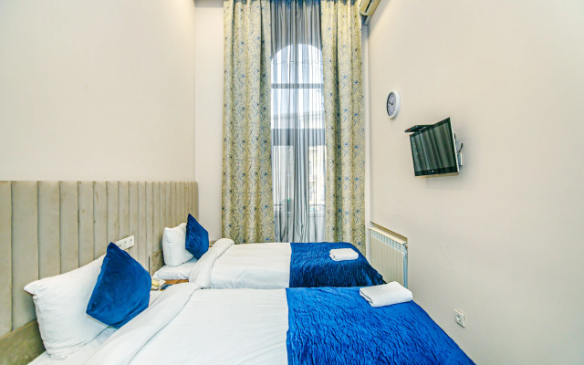 Bristol Hotel