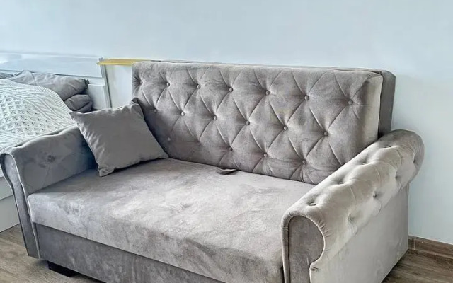 Belo-zolotaya Studiya Flat