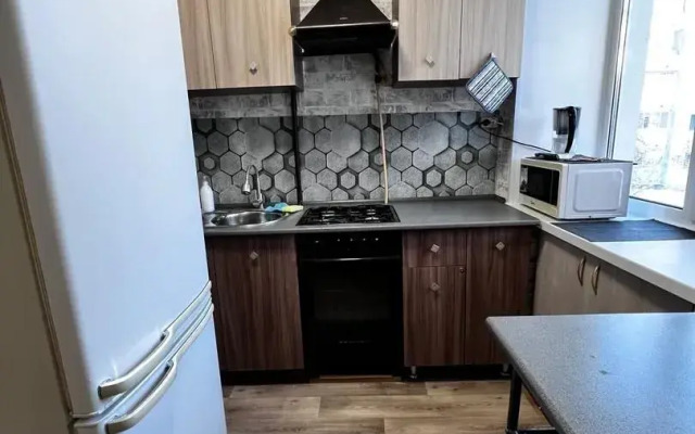 S Khoroshim Remontom Uyutnaya I Svetlaya Flat