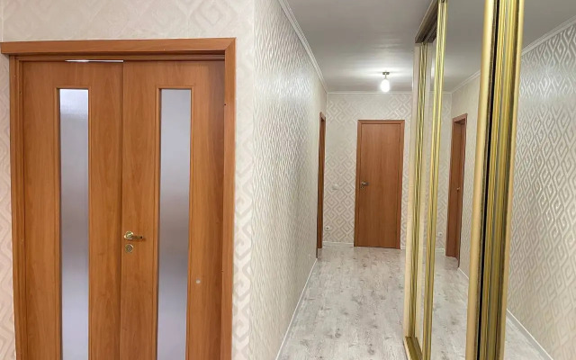 V Tsentre Goroda Flat