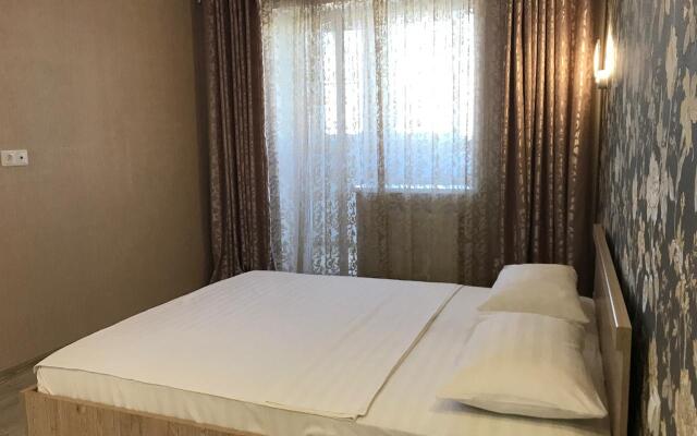 Апартаменты Пять Звёзд Уютная Квартира Возле Цирка