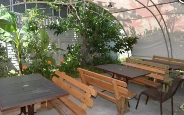 Гостевой дом Вишневка