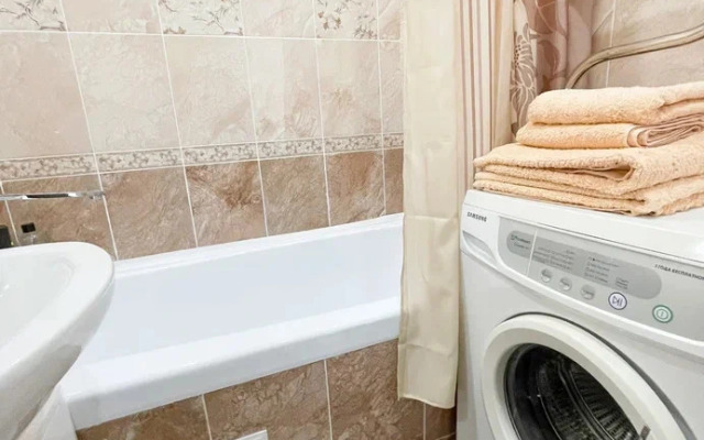 Na Oktyabryskoy Ulitse Flat