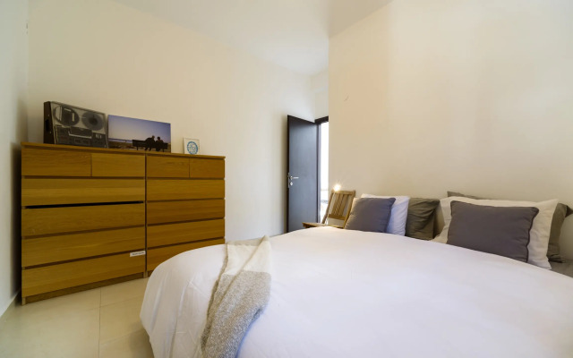 Апартаменты Relax & Sunny near Beach by FeelHome