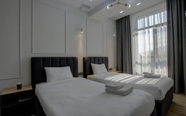 Hotel Aisha Hotel