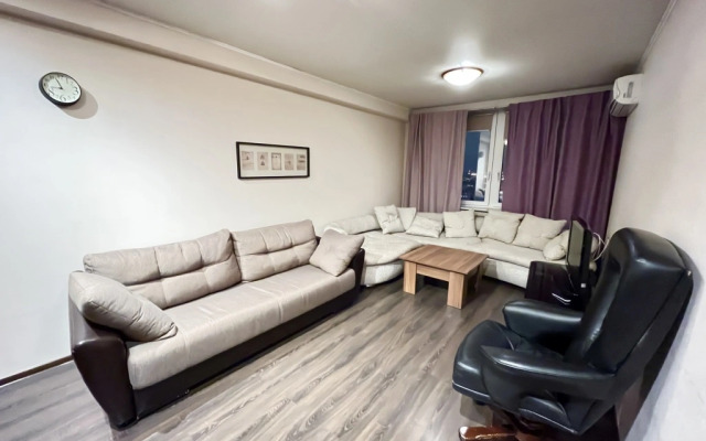 67 Two-Room Apartment Noviy Arbat
