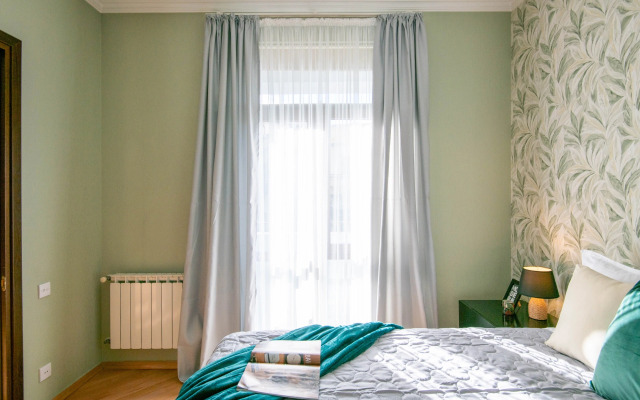 Апартаменты in Central Vake with City View