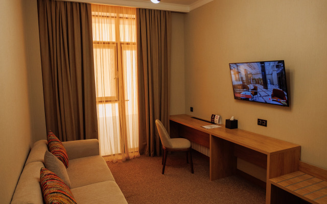 Mardan Hotel