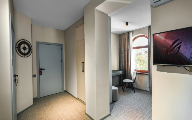 Dastan Hotel