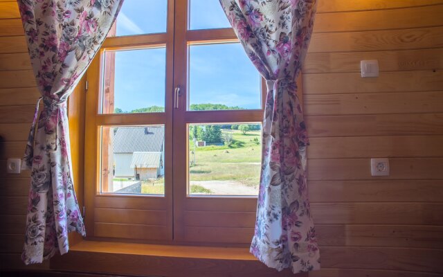 Chalet F&V Radosavović	